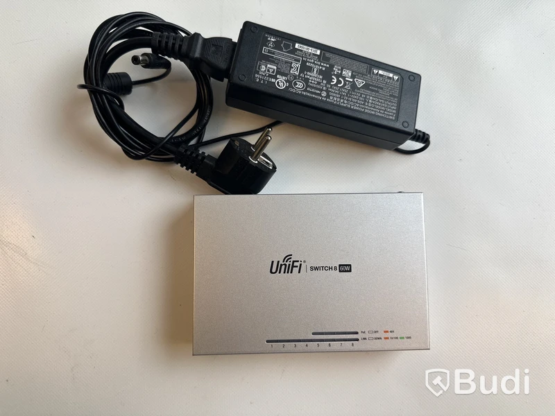Ubiquiti UniFi Switch 8-60W med PoE inkl. strömkabel.