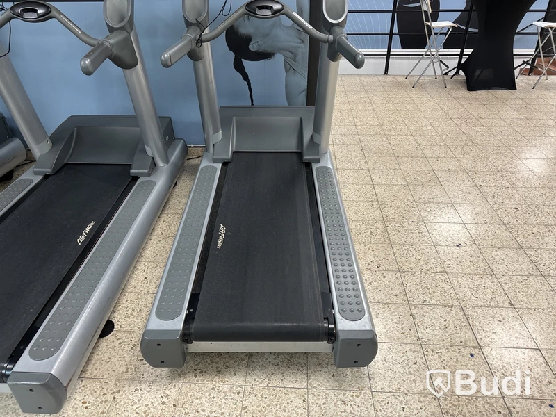 Löpband LifeFitness 93T