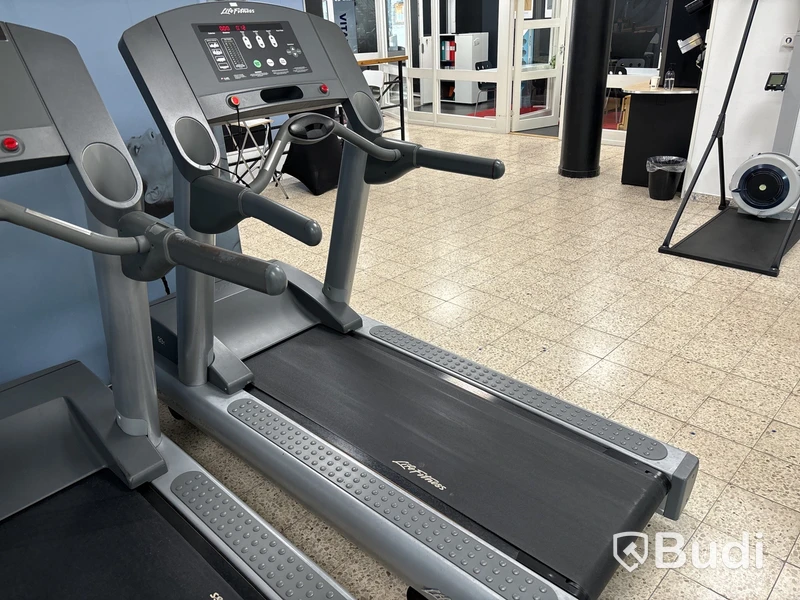 Löpband LifeFitness 93T