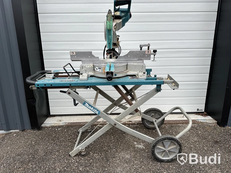 Kap- och gersåg med stativ Makita.