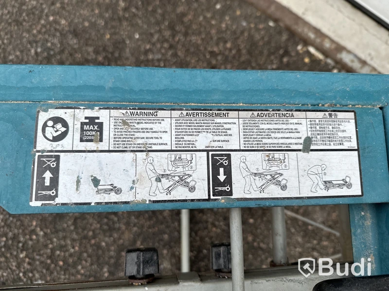 Kap- och gersåg med stativ Makita.