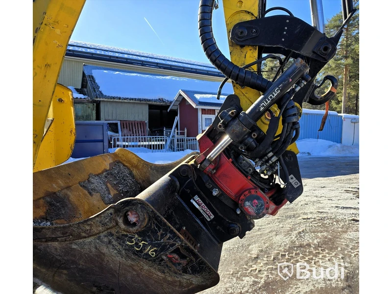 Traktorgrävare Huddig 1260C Rail
