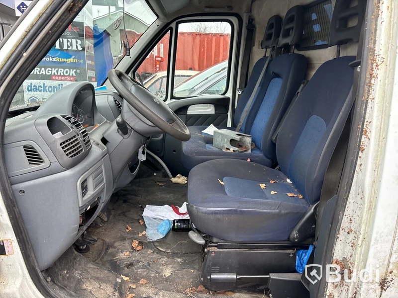 Peugeot Boxer 2.8 HDI Skåp (127hk) -2002 - EXPORT