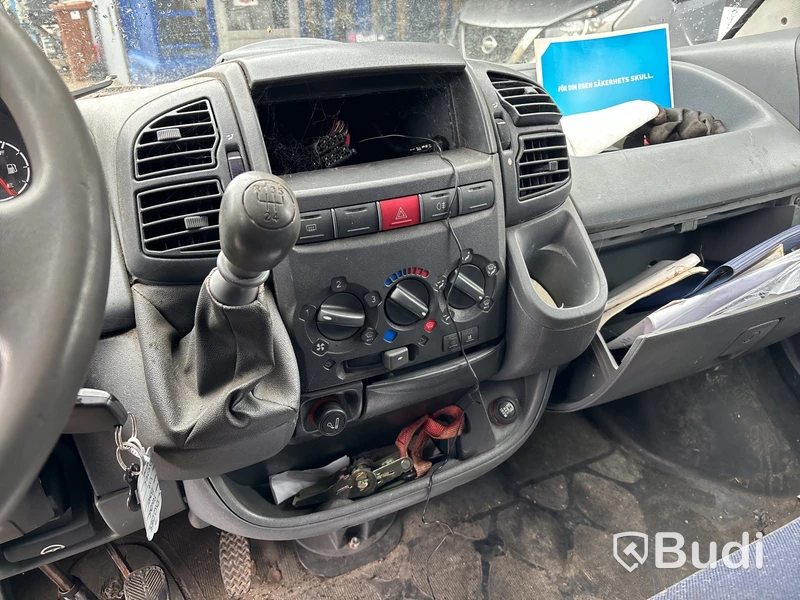 Peugeot Boxer 2.8 HDI Skåp (127hk) -2002 - EXPORT