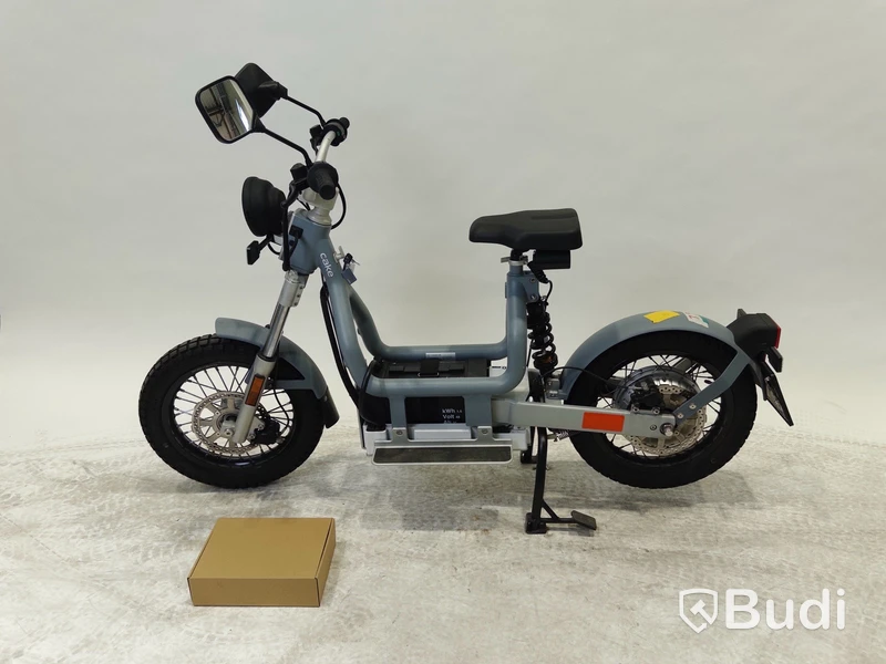 Moped Cake MAKKA FLEX GREY, REGNR; COC. Begagnad. Med Tillbehör