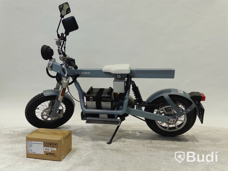 Moped Cake ÖSA FLEX 2021, REGNR; OTW00Z. Begagnad. Med Tillbehör.
