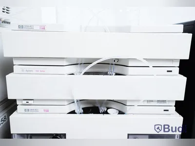 Laboratorieutrustning till kromatografi och dator inkl. mjukvara