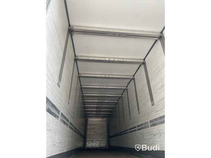 Släp | SCHMITZ CARGOBULL | 2015 + DOLLY