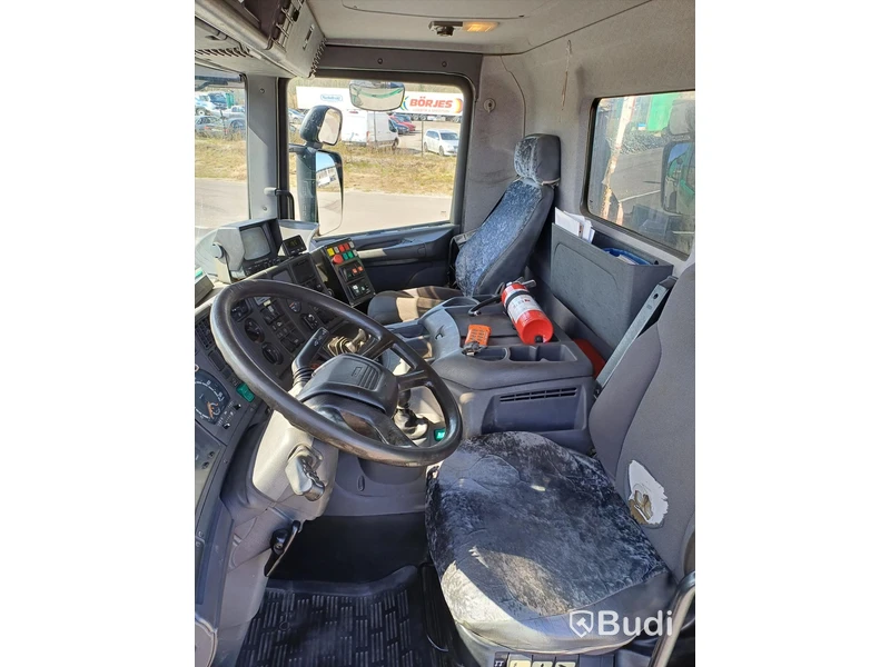 Minikombi Scania P114 6X2-4NA -2004, Slamsug - EXPORT