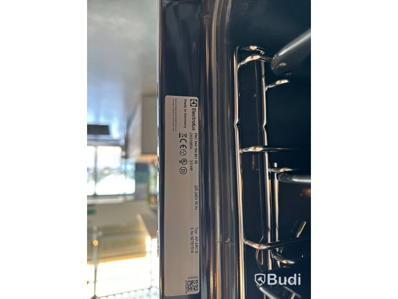 Ugn, Electrolux CKS1085X ord. pris. ca 28.425 kr.