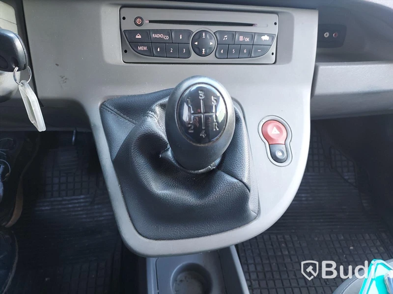 Renault Kangoo Express II 1.5 dCi Skåp (70hk) - 2011 reparationsobjekt!