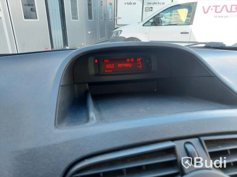 Renault Kangoo Express II 1.5 dCi Skåp (70hk) - 2011 reparationsobjekt!