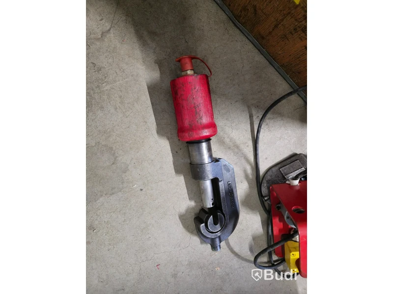 2st hydrauliska pressverktyg.