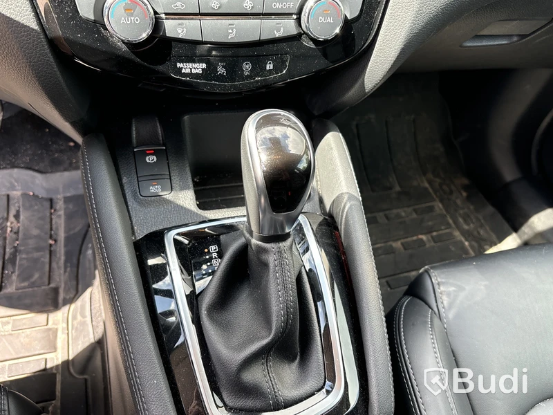Nissan Qashqai 1.3 DIG-T  DCT (160hk), -2021
