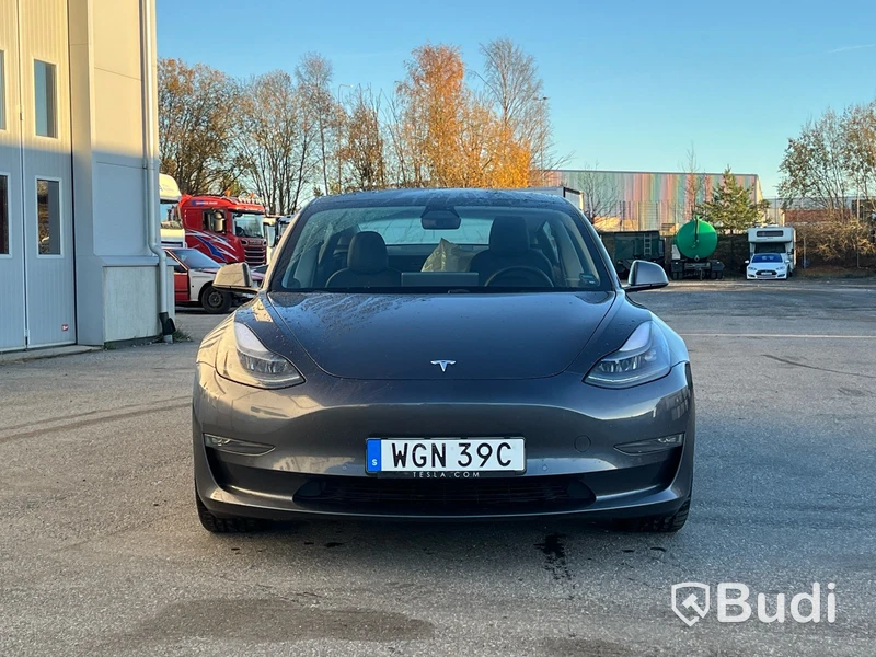 Tesla Model 3 Long Range, -2021 | Dragkrok
