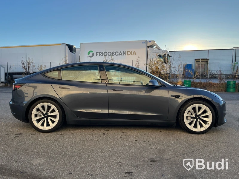 Tesla Model 3 Long Range, -2021 | Dragkrok