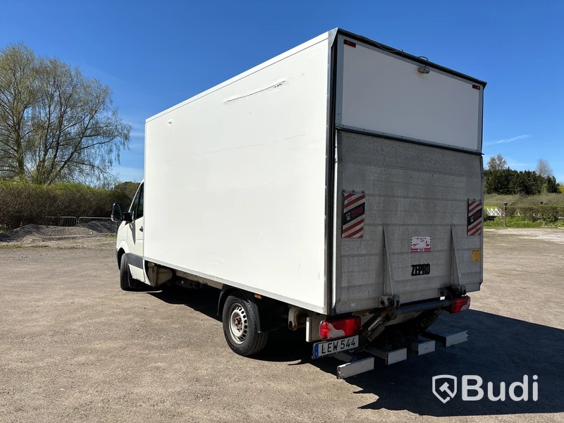 Kylbil Volkswagen Crafter 35 2.5 TDI (163hk) med bakgavellyft, - 2011