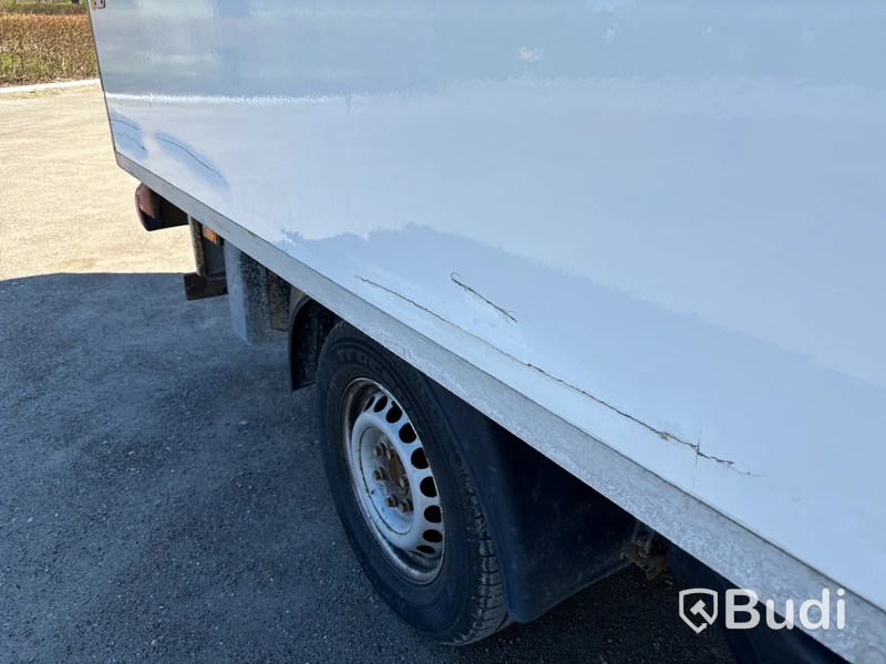 Kylbil Volkswagen Crafter 35 2.5 TDI (163hk) med bakgavellyft, - 2011