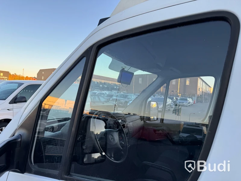 Lättlastbil Mercedes-Benz 906 Sprinter -2012 | Bakgavelslyft | Reparationsobjekt
