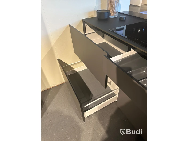 Kök, Kvik Prato Grey ord. pris. ca 130.000 kr.