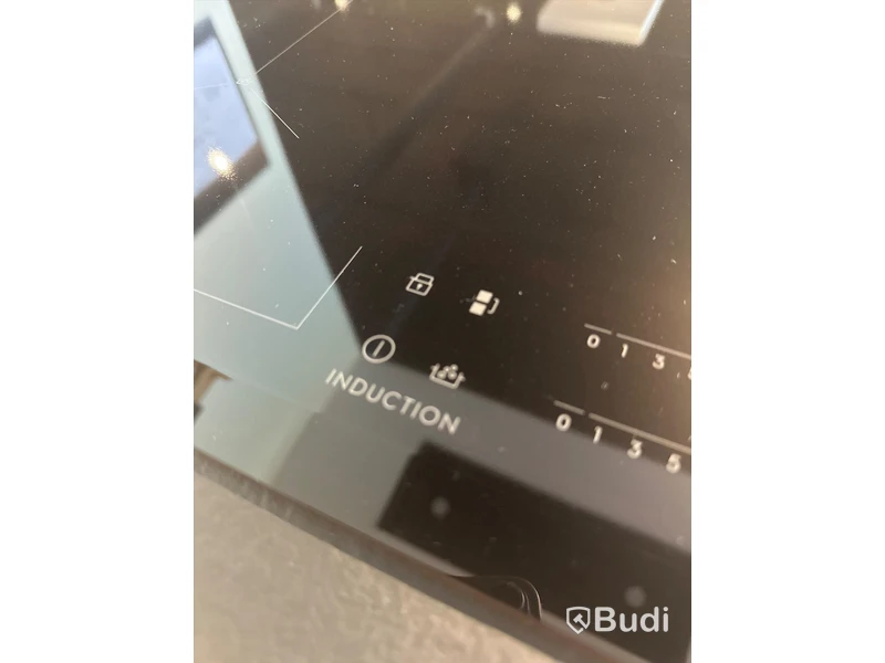 Induktionshäll, Electrolux HKB650BMF ord. pris. 9.000 kr.