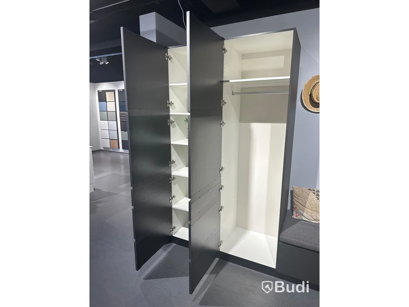 Garderobsmöbel, Kvik Mano dark grey ord. pris. ca 37.000 kr.