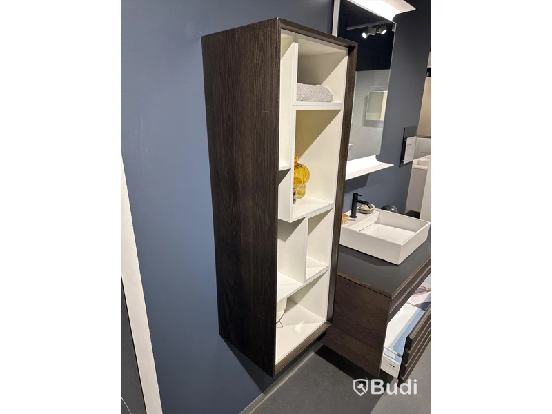 Badrumsinredning med spegel, Kvik Cima Dark Oak ord. pris. ca 25.000 kr.