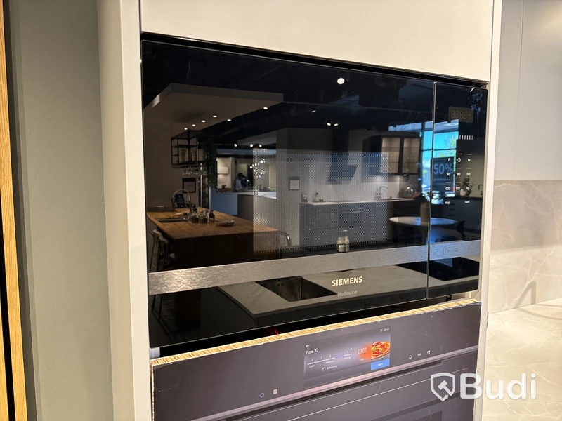 Mikrovågsugn, Siemens BF425LMB0 ord. pris. ca 4.499 kr.