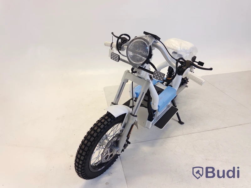 Moped Cake Makka range white | YW2C4H017NA000067