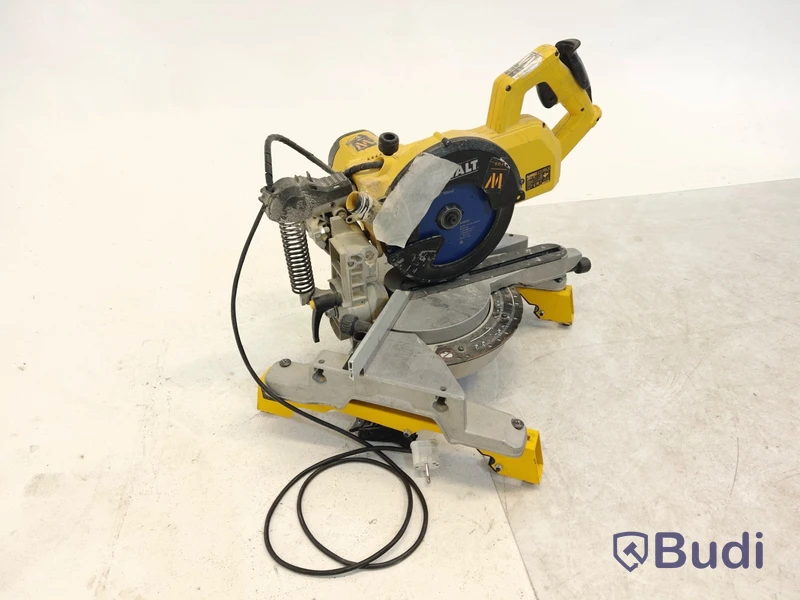 Kap- och gersåg DE7025 XJ Dewalt