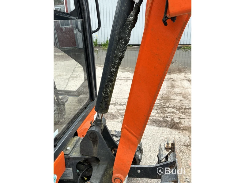 Bandgrävare Hitachi ZX19-6 | 146,5 h | 2019