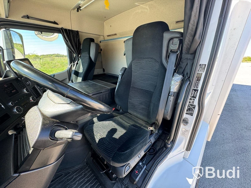Lastbil Mercedes-Benz Actros - 2019 | Salaskåp | Zepro | VBG