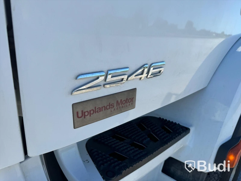 Lastbil Mercedes-Benz Actros - 2019 | Salaskåp | Zepro | VBG