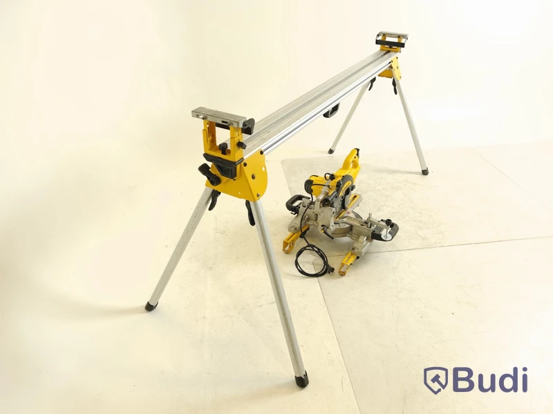 Kap- och gersåg DWS773 och bord DE7023 qs Dewalt
