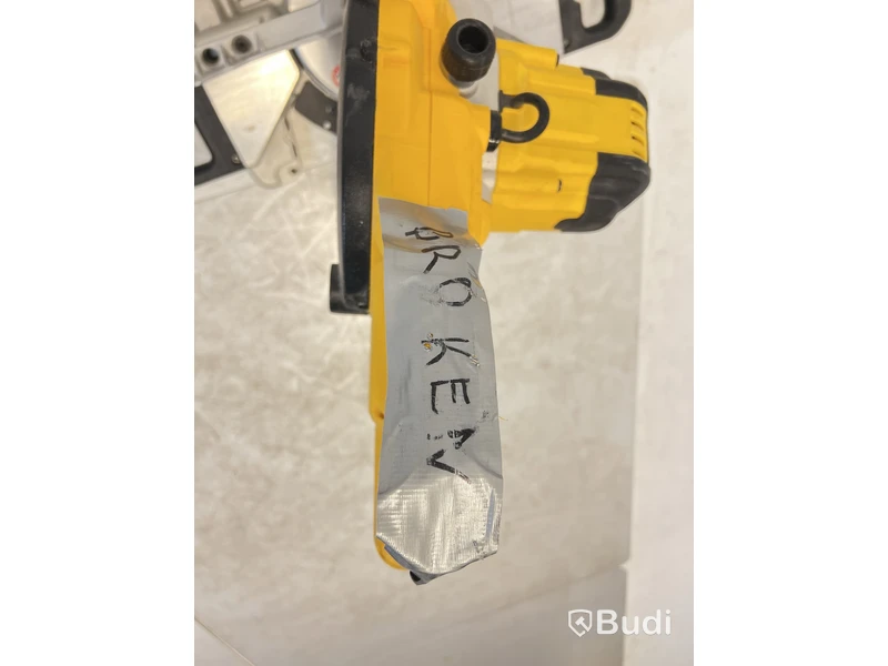 Kap- och gersåg DWS773 qs och bord DE7023 XJ Dewalt, reparationsobjekt