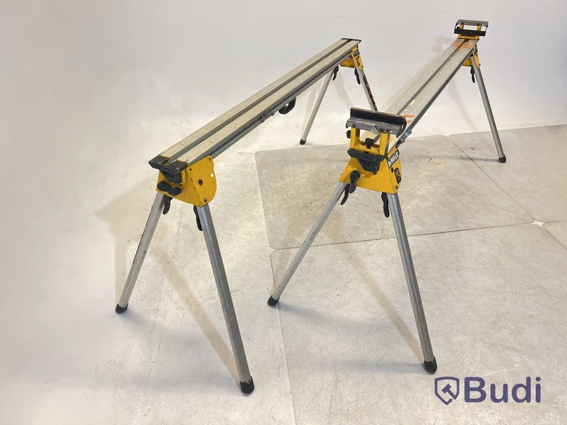 2 st. Sågbord DE7023 XJ Dewalt