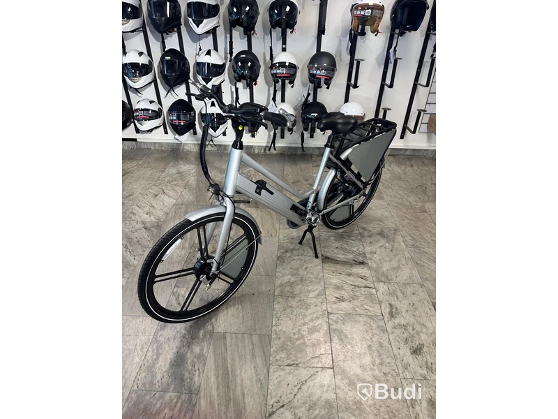 3. (NY) Lifebike DELIVERY MOVS