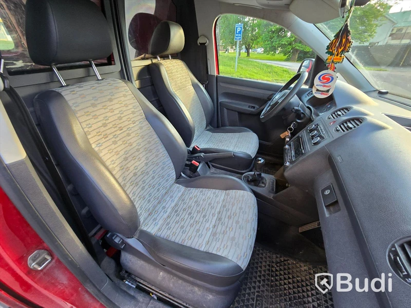 Personbil VOLKSWAGEN CADDY 2013