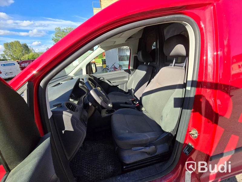 Personbil VOLKSWAGEN CADDY 2014