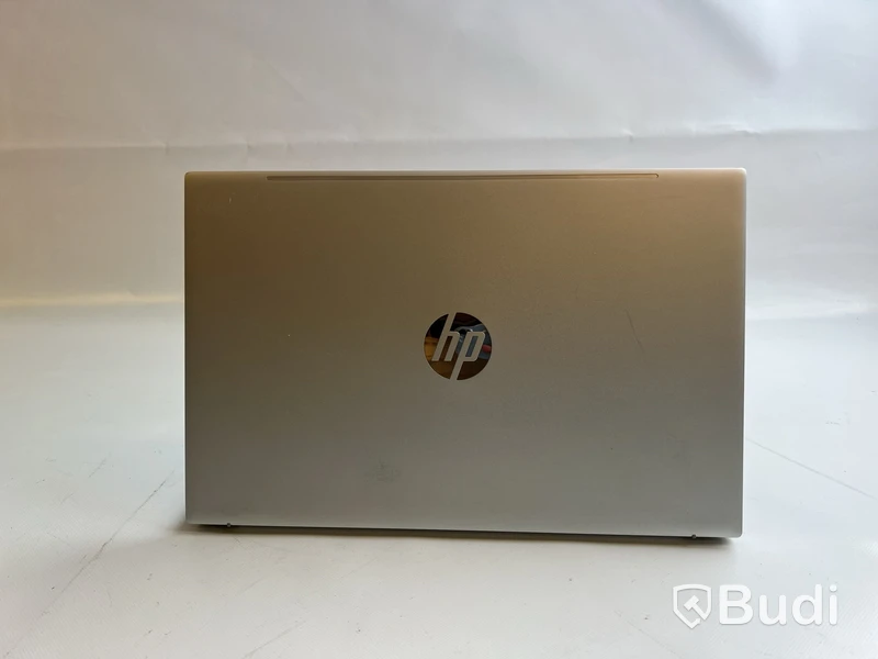 Dator HP Pavilion 15 inkl. laddare.