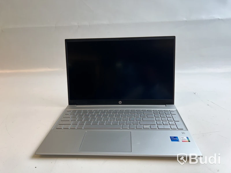 Dator HP Pavilion 15 inkl. laddare. OBS! Inget OS.