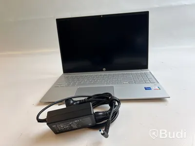 Dator HP Pavilion 15 inkl. laddare.