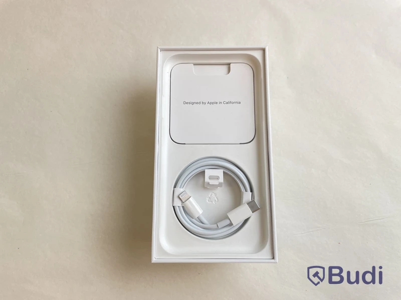 Mobil Apple iPhone 11 64GB, med originalförpackning