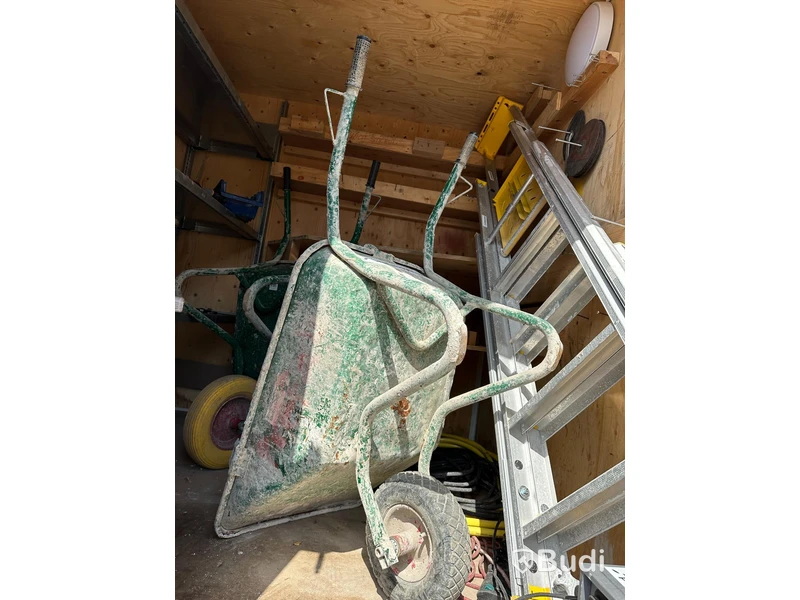 Container 8 fot, isolerad med innehåll