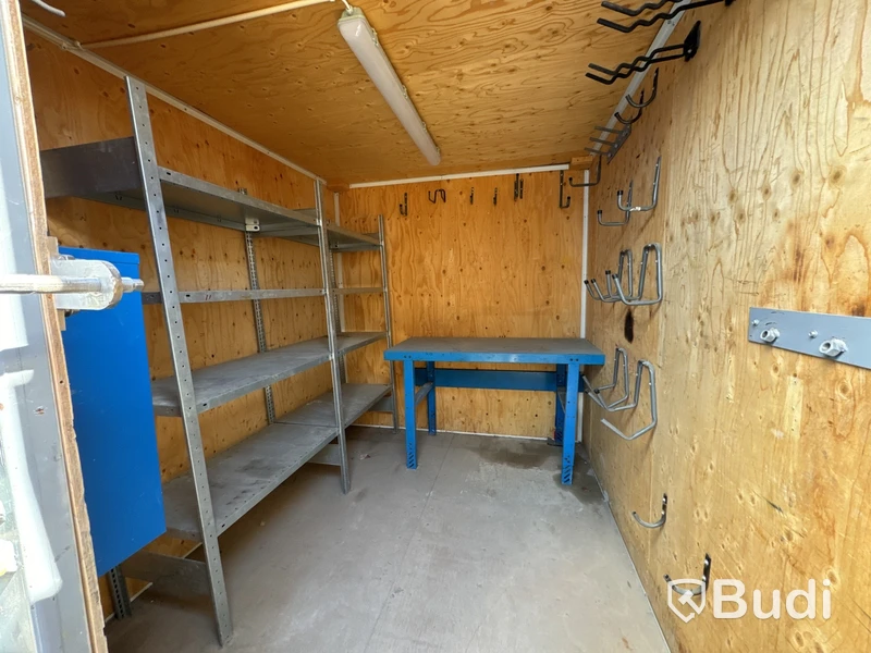 Container isolerad 10 fot med inredning