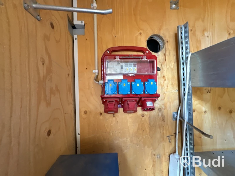 Container isolerad 10 fot med inredning
