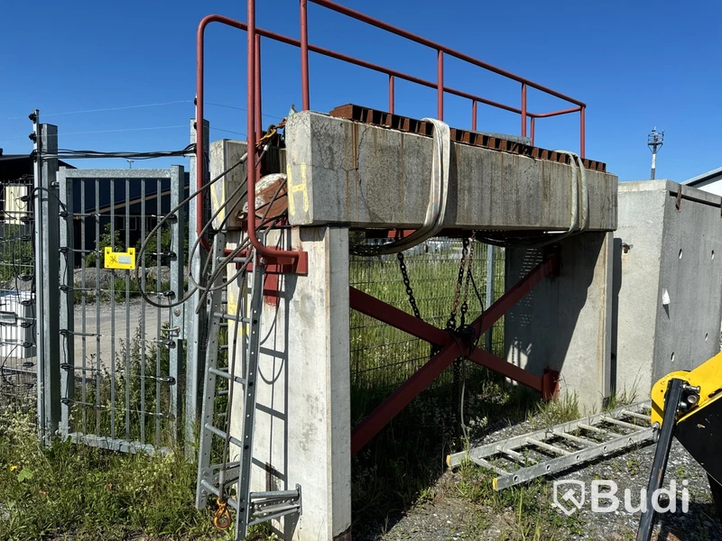 Avlastningsramp med lyftbalk