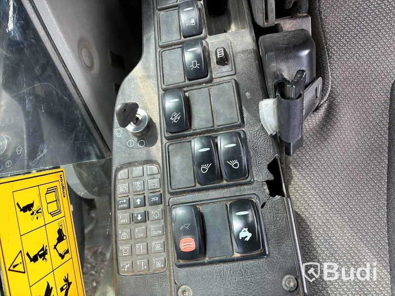 Bandgrävare Volvo EC240CL, -2008 inkl. redskap. - EXPORT