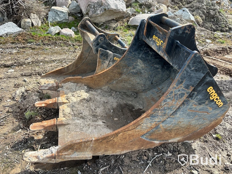 Bandgrävare Volvo EC240CL, -2008 inkl. redskap. - EXPORT
