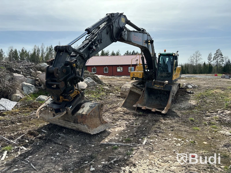 Bandgrävare Volvo EC240CL, -2008 inkl. redskap. - EXPORT